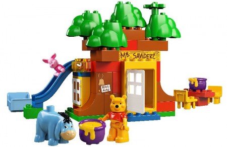 lego_5947_prod-e1302088528627.jpg