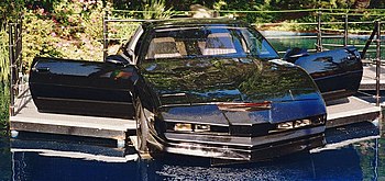 350px-KITT_Universal_Studios.jpg